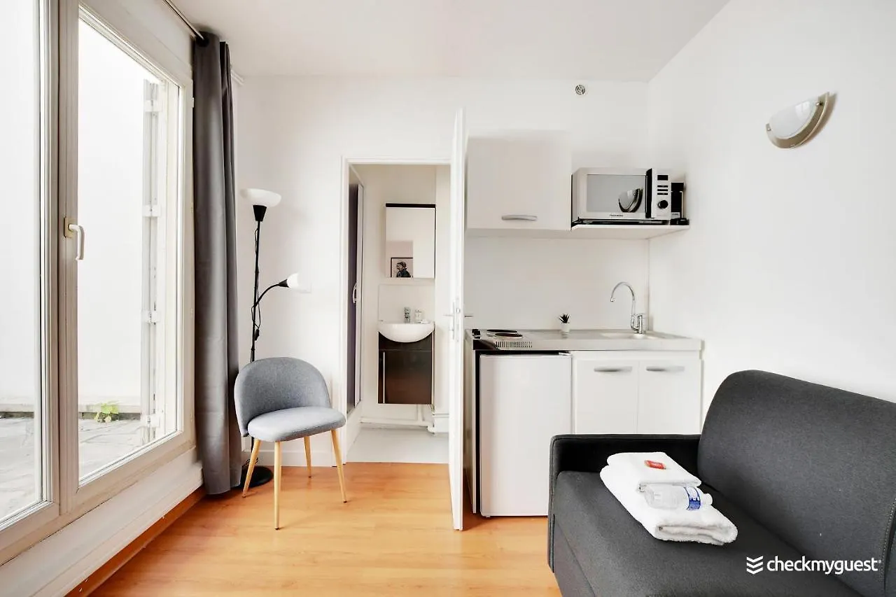 Cmg Serres/ Convention Appartement Parijs